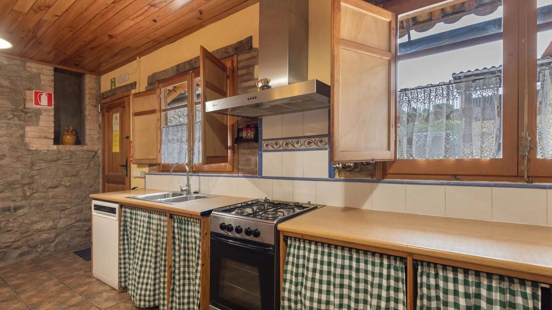Cal Panxeta Guest House Balsareny